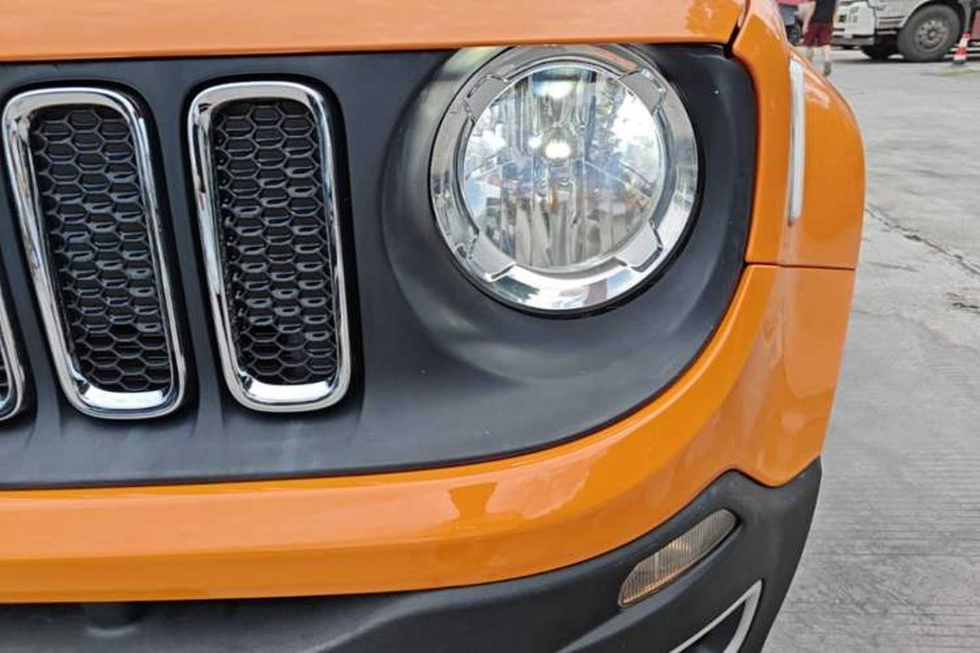 Used Jeep Renegade 2018 Connected Large Screen Version 180T Automatic High-Energy Edition Left Front Headlight