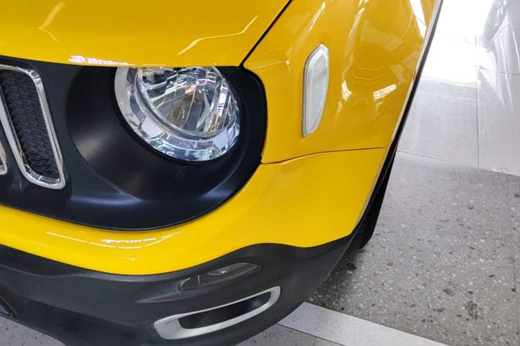 Used Jeep Renegade 2018 Connected Large Screen Version 180T Automatic Jingneng Version Left Front Headlight