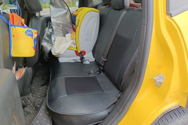Used Jeep Renegade 2018 Connected Large Screen Version 180T Automatic Jingneng Version Left Rear Seat