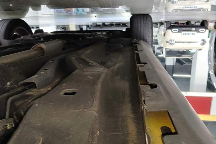 Used Jeep Renegade 2018 Connected Large Screen Version 180T Automatic Jingneng Version Left Side Sill
