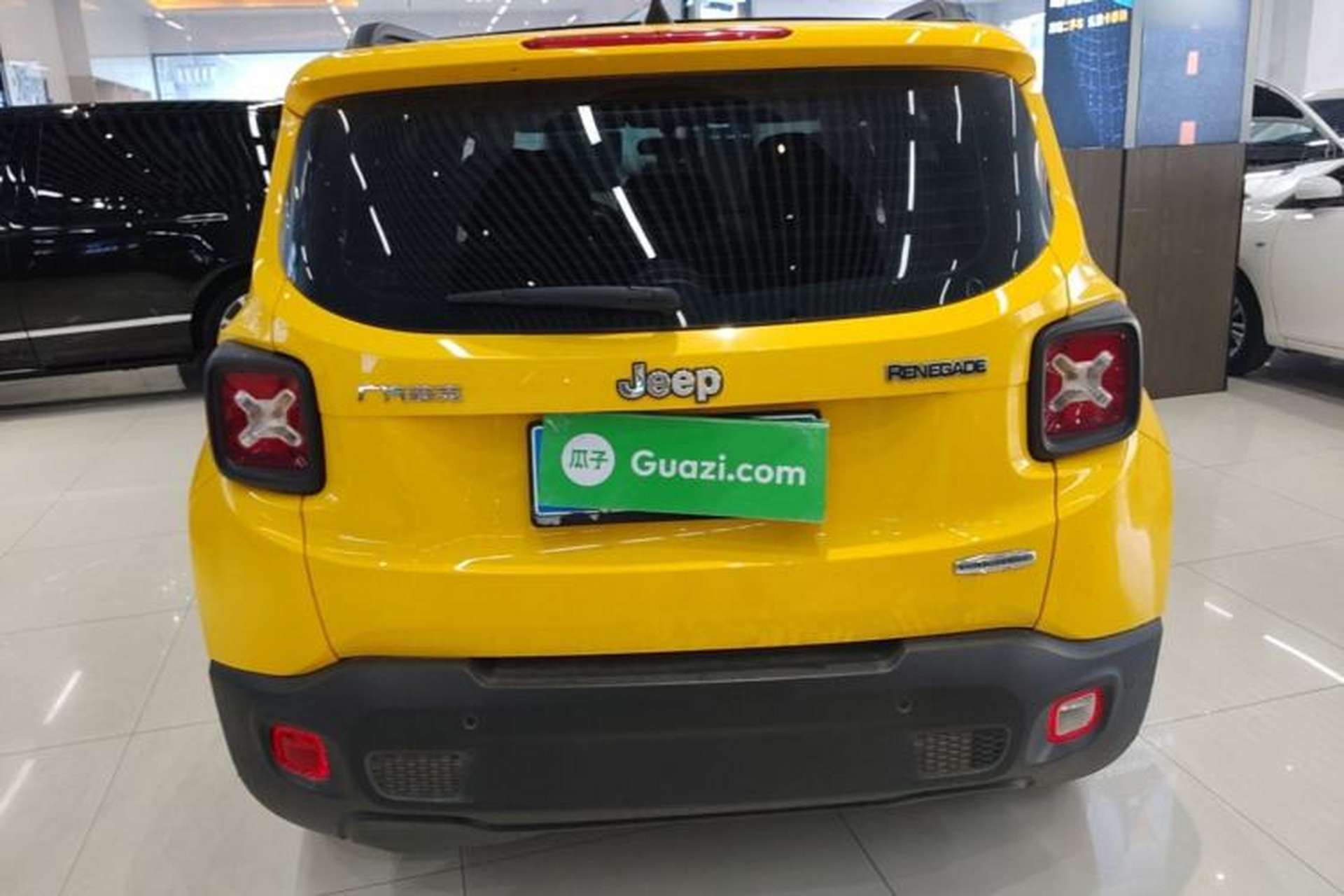 Used Jeep Renegade 2018 Connected Large Screen Version 180T Automatic High-Energy Edition Rear
