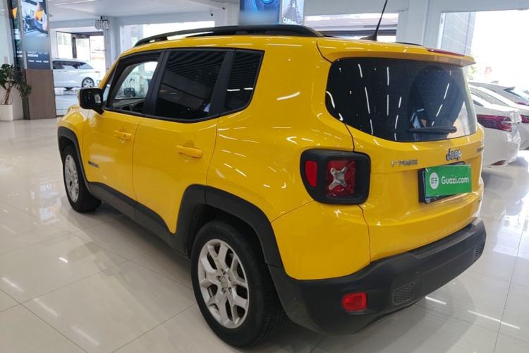 Used Jeep Renegade 2018 Connected Large Screen Version 180T Automatic High-Energy Edition Rear Left 45 Deg