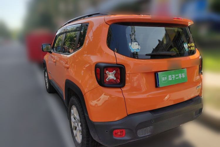 Used Jeep Renegade 2018 Connected Large Screen Version 180TS Automatic High-Energy Edition Rear Left 45 Deg