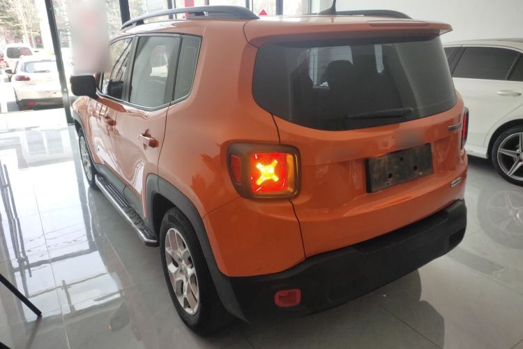 Used Jeep Renegade 2018 Connected Large Screen Version 180T Automatic Jingneng Version Rear Left 45 Deg