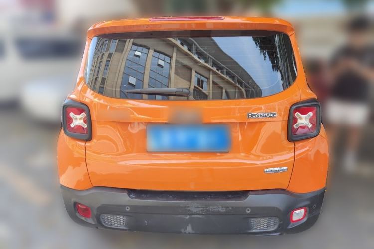 Used Jeep Renegade 2018 Connected Large Screen Version 180T Automatic High-Energy Edition Rear
