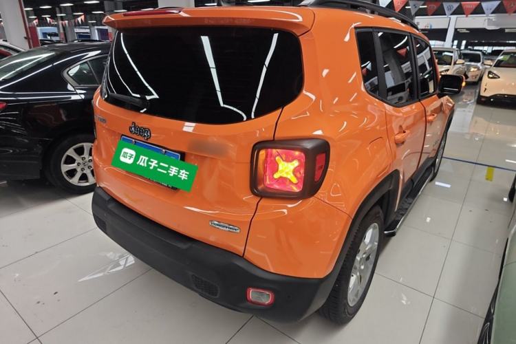 Used Jeep Renegade 2018 Connected Large Screen Version 180T Automatic High-Energy Edition Rear Right 45 Deg