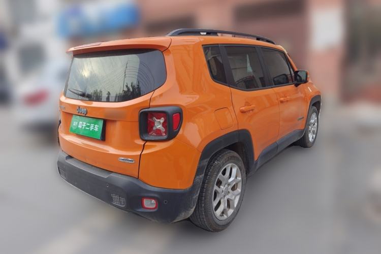 Used Jeep Renegade 2018 Connected Large Screen Version 180T Automatic High-Energy Edition Rear Right 45 Deg