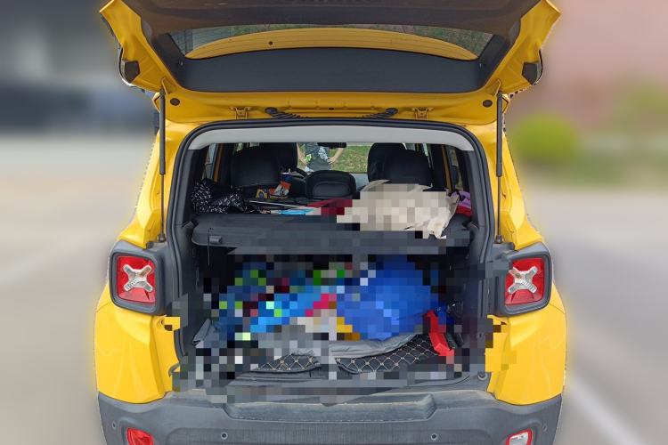 Used Jeep Renegade 2018 Connected Large Screen Version 180T Automatic Jingneng Version Trunk