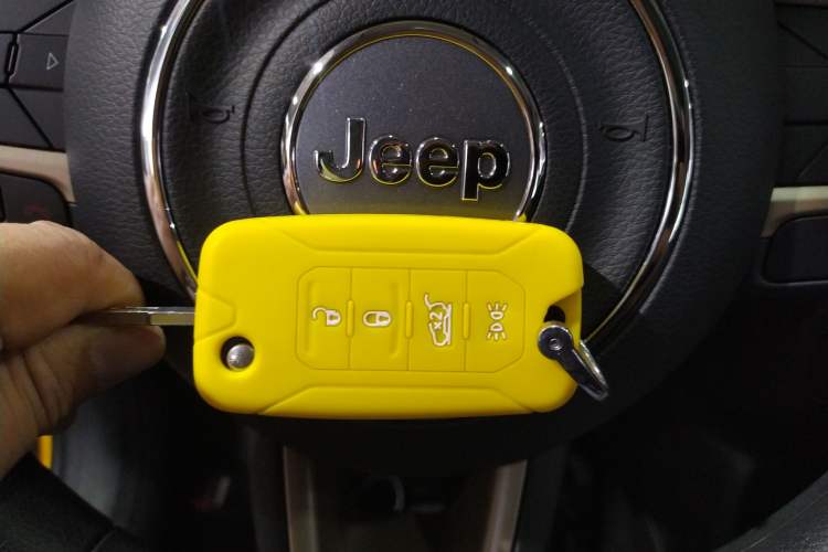 Used Jeep Renegade 2018 Connected Large Screen Version 180T Automatic High-Energy Edition Vehicle Key