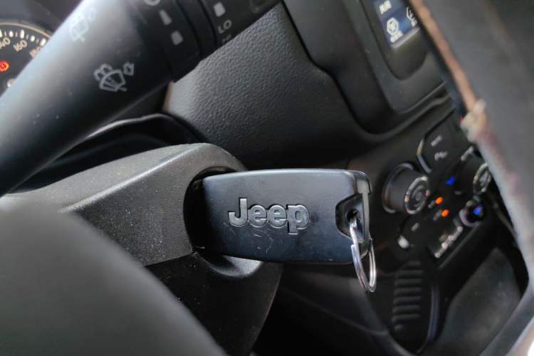 Used Jeep Renegade 2018 Connected Large Screen Version 180TS Automatic High-Energy Edition Vehicle Key
