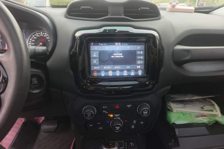 Used Jeep Renegade 2019 220T Automatic Night Eagle Edition Audio And AC Panel
