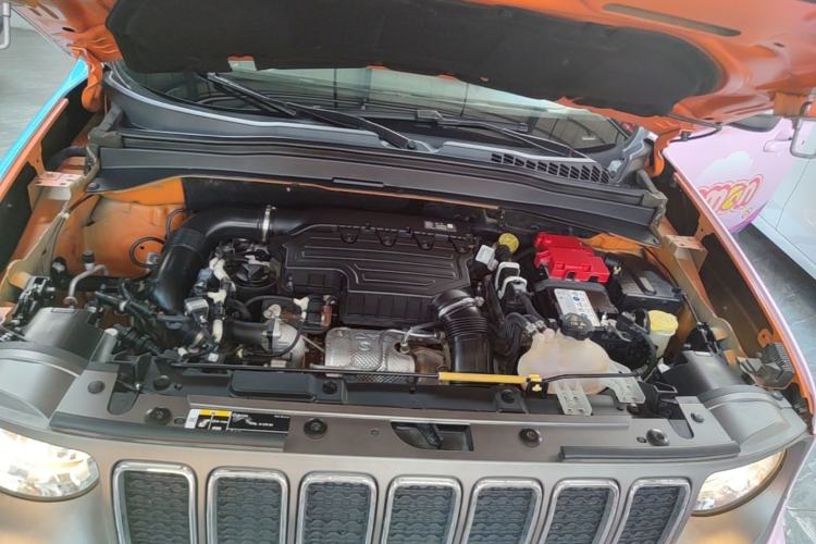 Used Jeep Renegade 2019 220T Automatic Elite Edition Engine Bay