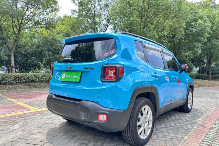 Used Jeep Renegade 2019 220T Automatic Leading Edition Exterior 9