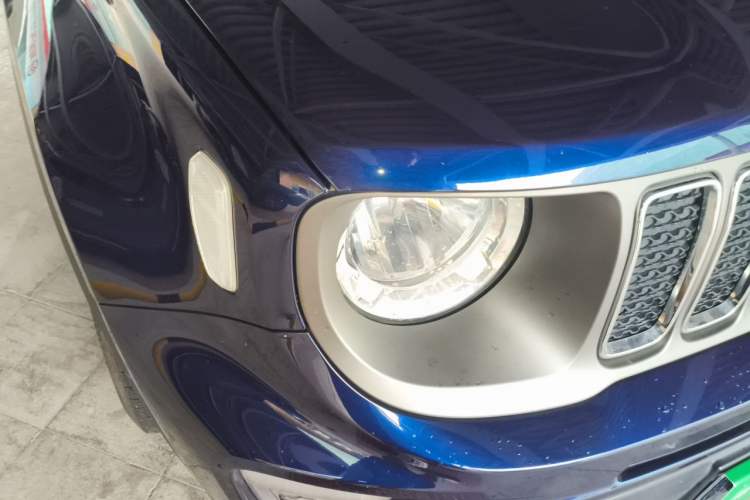 Used Jeep Renegade 2019 220T Automatic Elite Edition Right Front Headlight