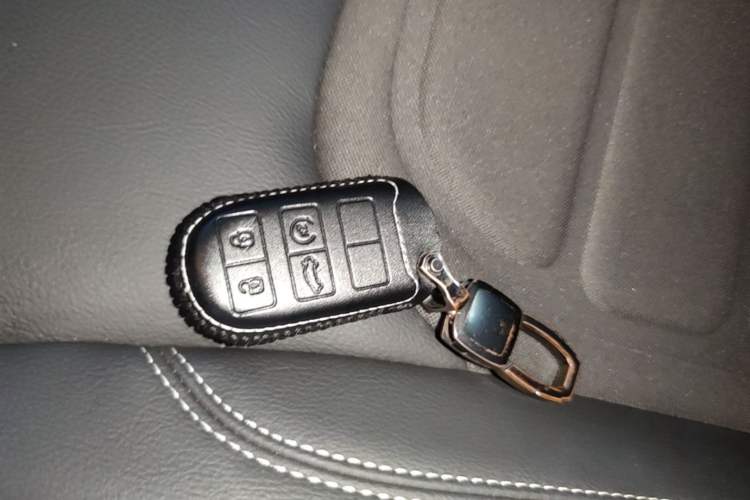 Used Jeep Renegade 2019 220T Automatic Elite Edition Vehicle Key