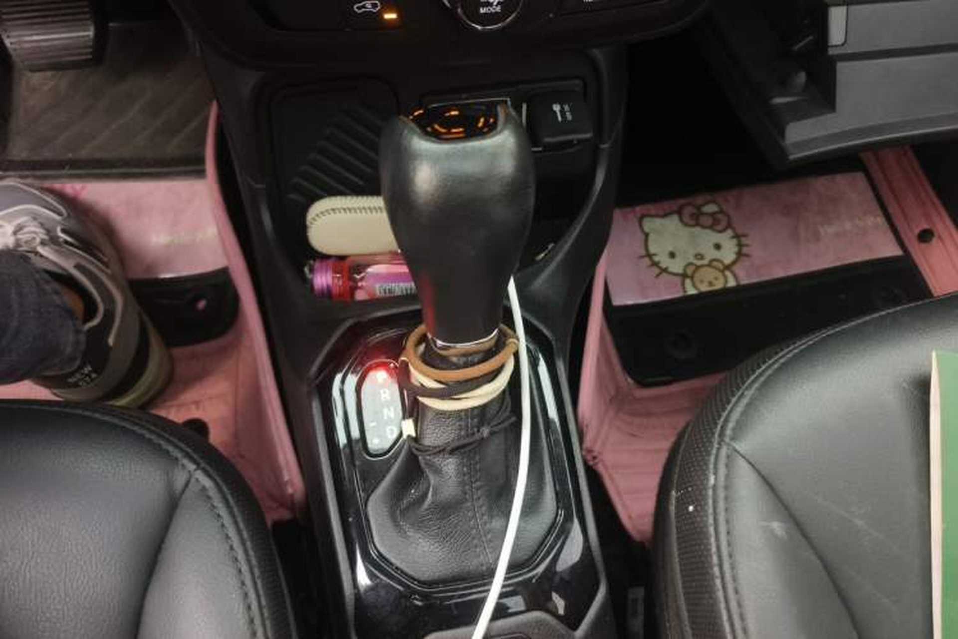 Used Jeep Renegade 2019 220T Automatic Night Eagle Edition Gear Lever