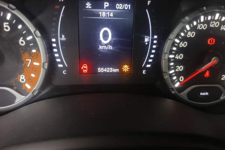 Used Jeep Renegade 2019 220T Automatic Night Eagle Edition Odometer Close Up
