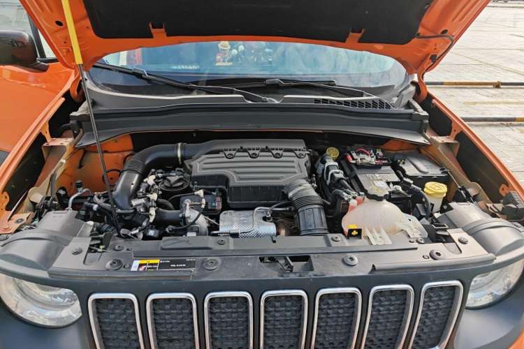 Used Jeep Renegade 2019 220T Automatic Leading Edition Engine Bay