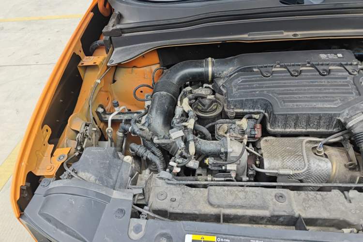 Used Jeep Renegade 2019 220T Automatic Leading Edition Engine Bay Right
