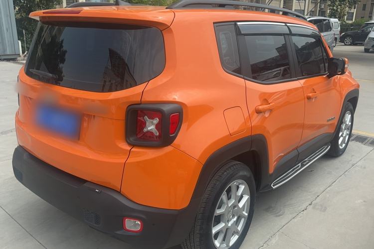 Used Jeep Renegade 2019 220T Automatic Leading Edition Exterior 4