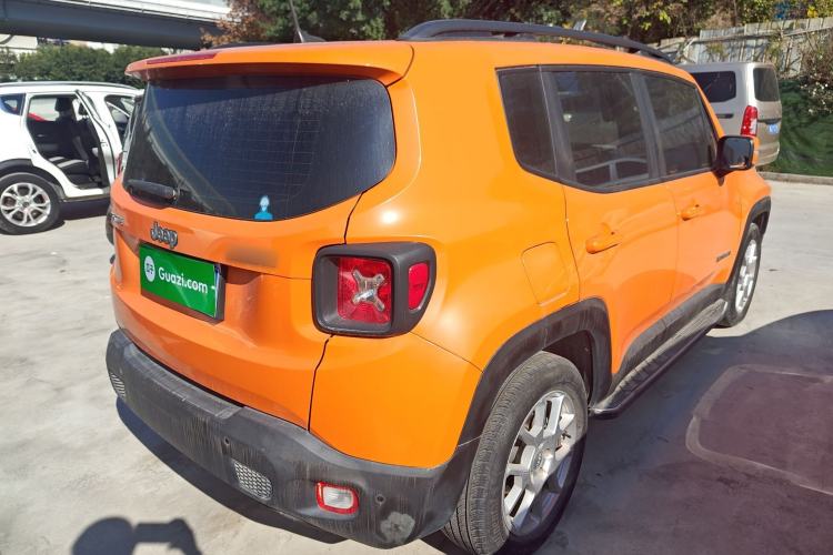 Used Jeep Renegade 2019 220T Automatic Leading Edition Exterior 5