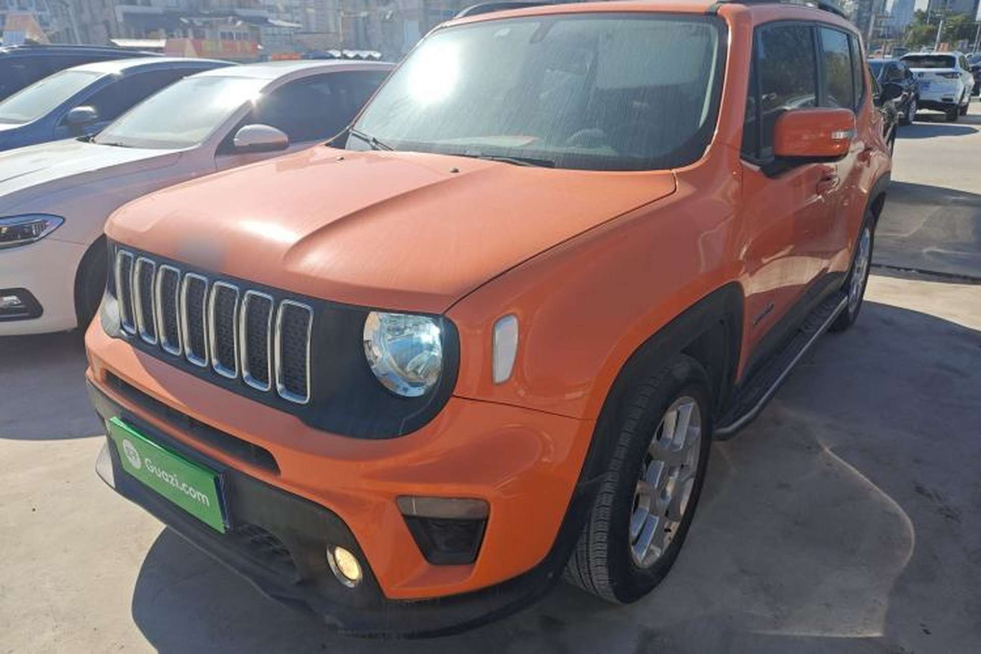Used Jeep Renegade 2019 220T Automatic Leading Edition Front Left 45 Deg