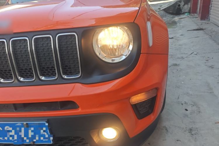 Used Jeep Renegade 2019 220T Automatic Leading Edition Left Front Headlight