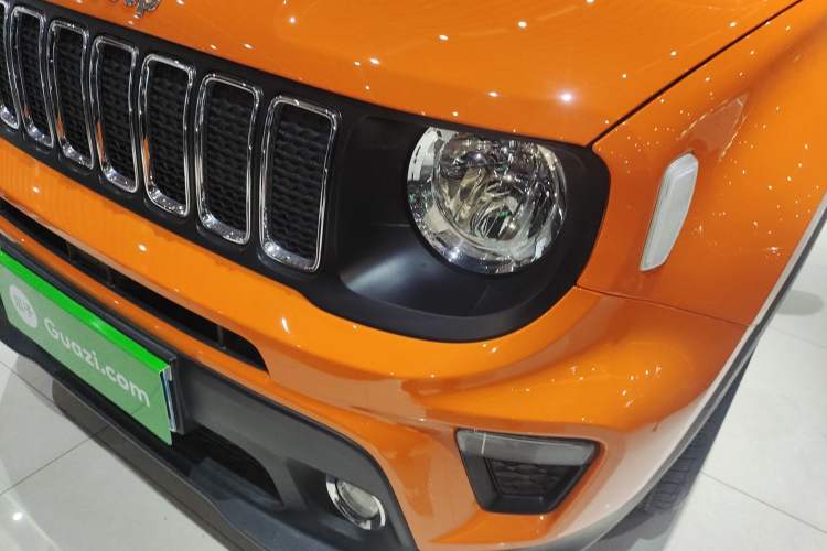 Used Jeep Renegade 2019 220T Automatic Leading Edition Left Front Headlight