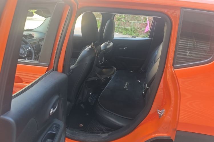 Used Jeep Renegade 2019 220T Automatic Leading Edition Left Rear Seat