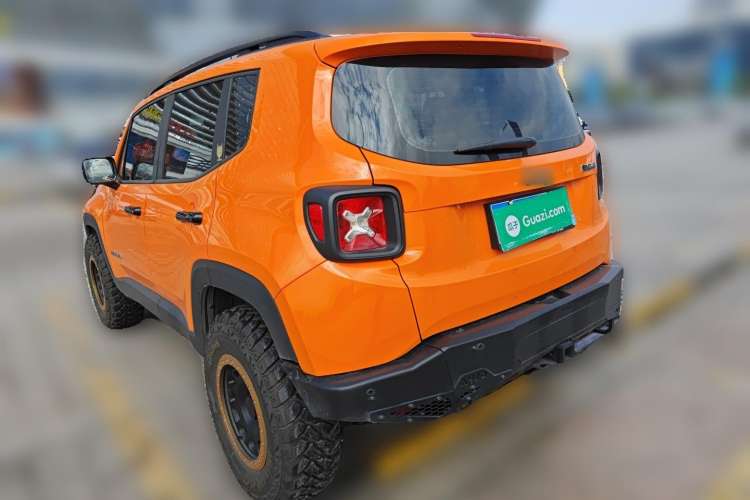 Used Jeep Renegade 2019 220T Automatic Leading Edition Rear Left 45 Deg