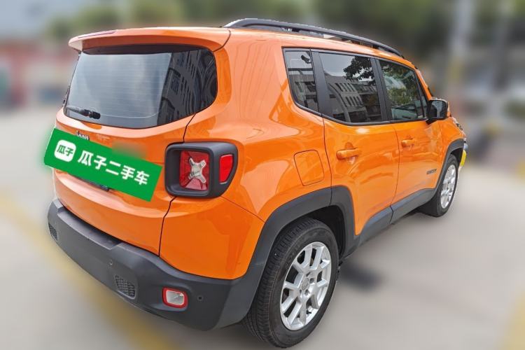 Used Jeep Renegade 2019 220T Automatic Leading Edition Rear Right 45 Deg