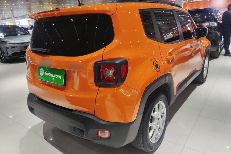 Used Jeep Renegade 2019 220T Automatic Leading Edition Rear Right 45 Deg
