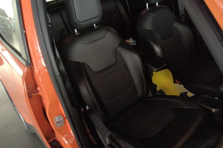Used Jeep Renegade 2019 220T Automatic Elite Edition Right Front Seat