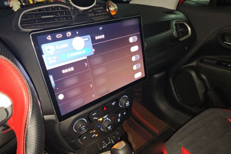 Used Jeep Renegade 2019 220T Automatic Leading Edition Audio And AC Panel