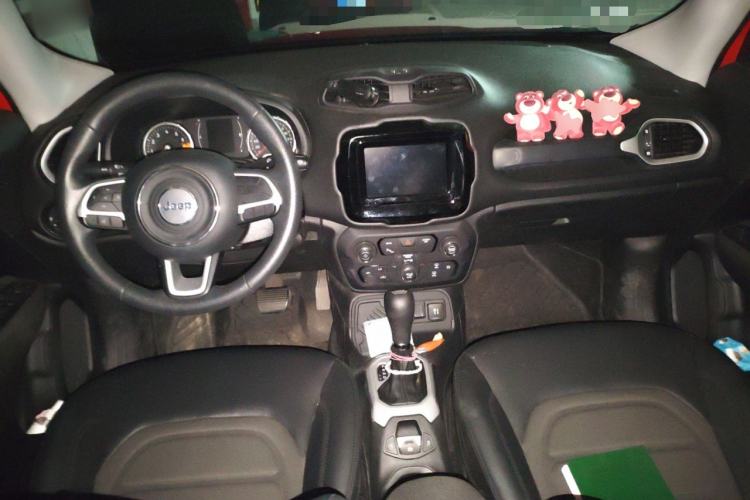 Used Jeep Renegade 2019 220T Automatic Leading Edition Center Console
