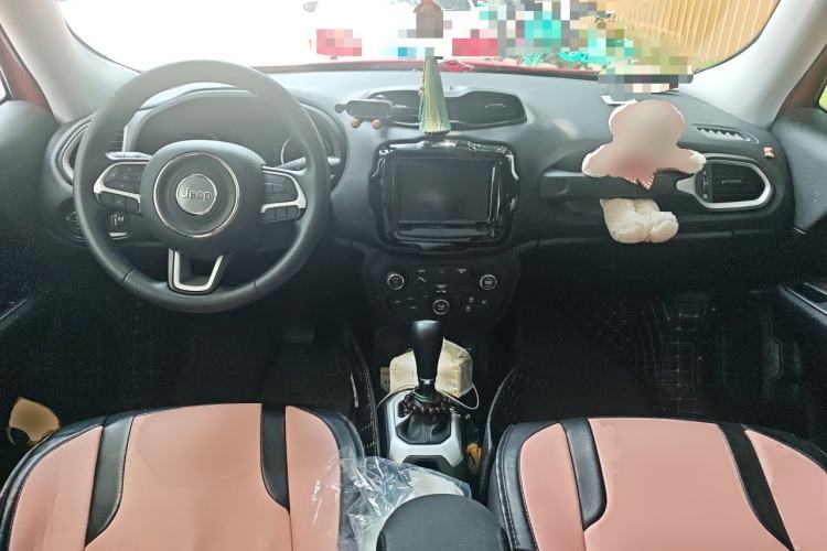 Used Jeep Renegade 2019 220T Automatic Leading Edition Center Console