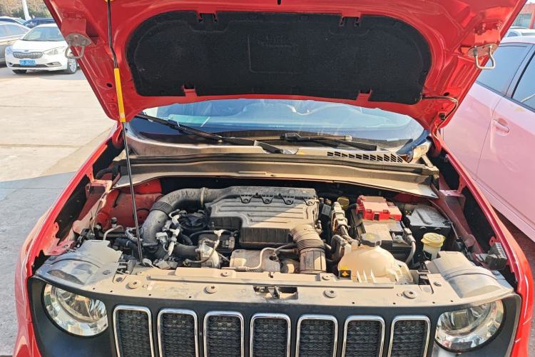 Used Jeep Renegade 2019 220T Automatic Leading Edition Engine Bay