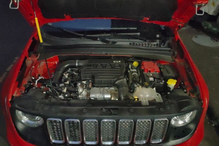Used Jeep Renegade 2019 220T Automatic Leading Edition Engine Bay