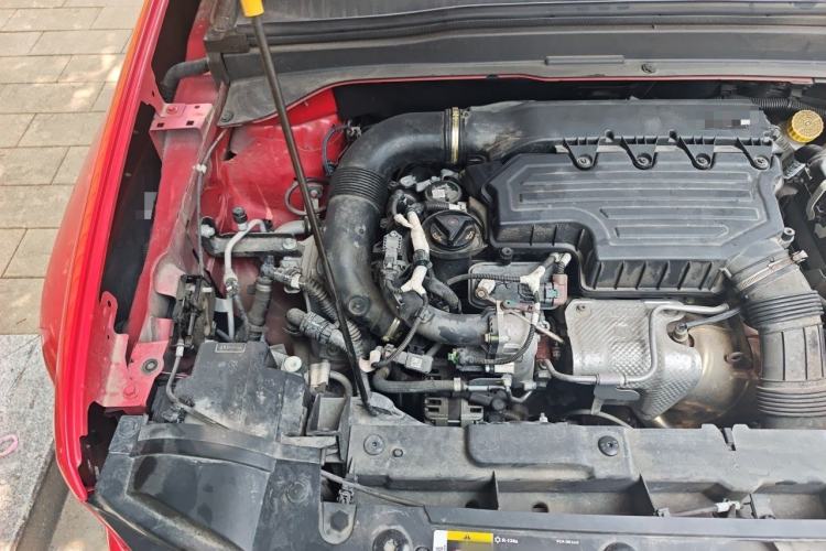 Used Jeep Renegade 2019 220T Automatic Leading Edition Engine Bay Right
