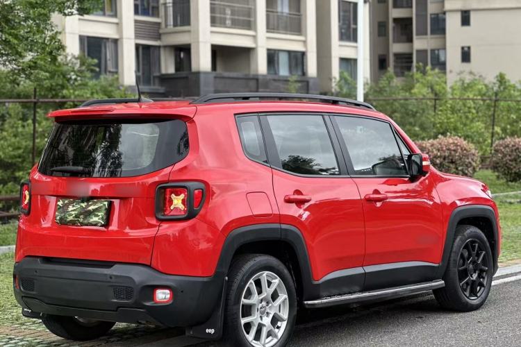 Used Jeep Renegade 2019 220T Automatic Leading Edition Exterior 4