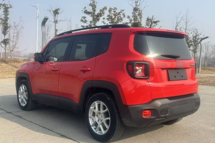 Used Jeep Renegade 2019 220T Automatic Leading Edition Exterior 4