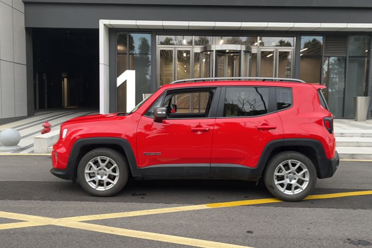 Used Jeep Renegade 2019 220T Automatic Elite Edition Exterior 5