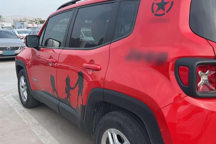 Used Jeep Renegade 2019 220T Automatic Standard Edition Exterior 5
