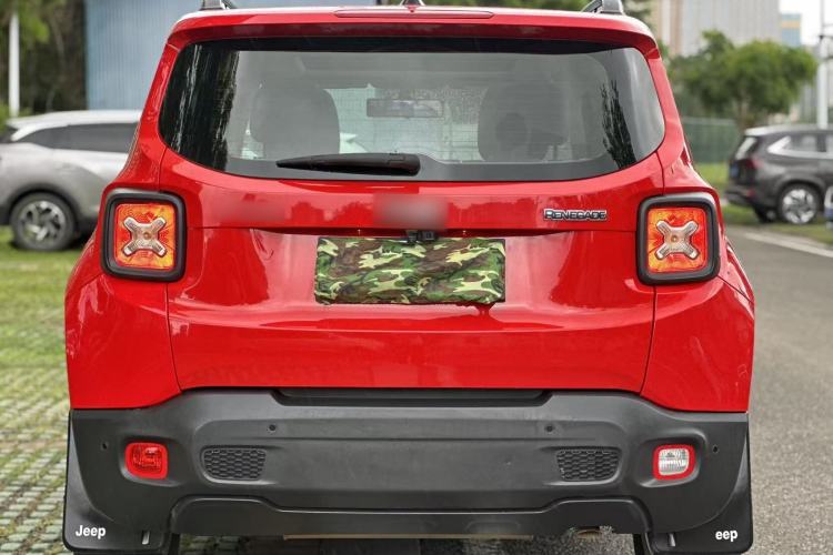 Used Jeep Renegade 2019 220T Automatic Leading Edition Exterior 7