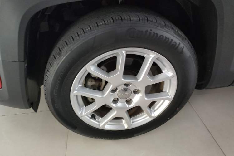 Used Jeep Renegade 2019 220T Automatic Elite Edition Exterior 7
