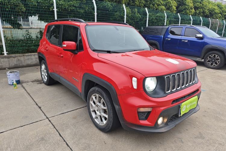 Used Jeep Renegade 2019 220T Automatic Leading Edition Front Right 45 Deg