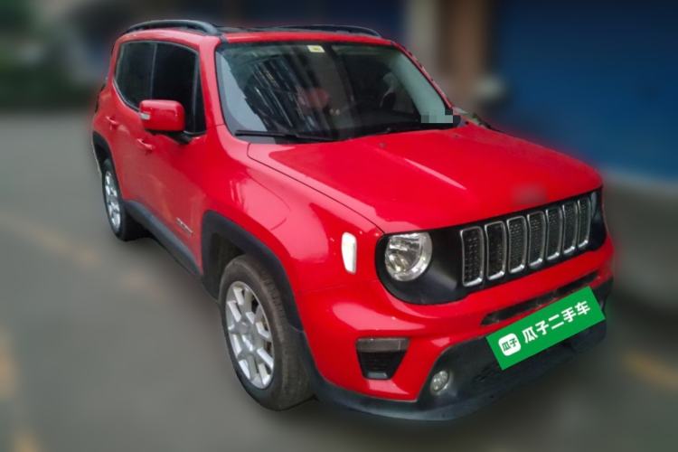 Used Jeep Renegade 2019 220T Automatic Leading Edition Front Right 45 Deg
