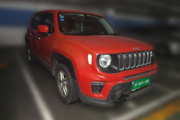 Used Jeep Renegade 2019 220T Automatic Standard Edition Front Right 45 Deg