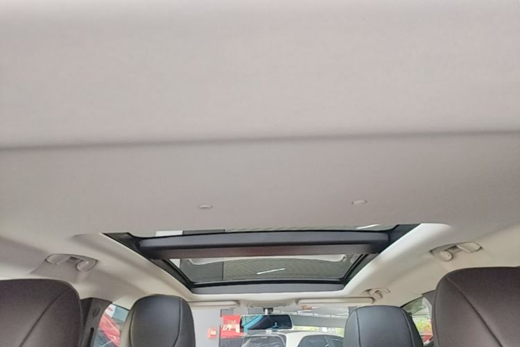 Used Jeep Renegade 2019 220T Automatic Elite Edition Headliner