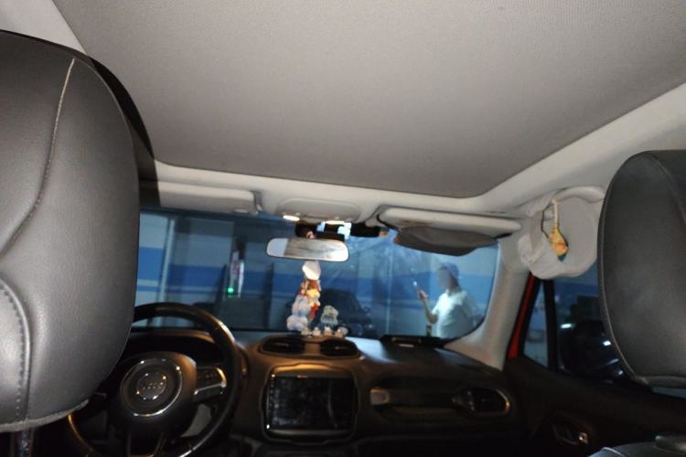 Used Jeep Renegade 2019 220T Automatic Elite Edition Headliner